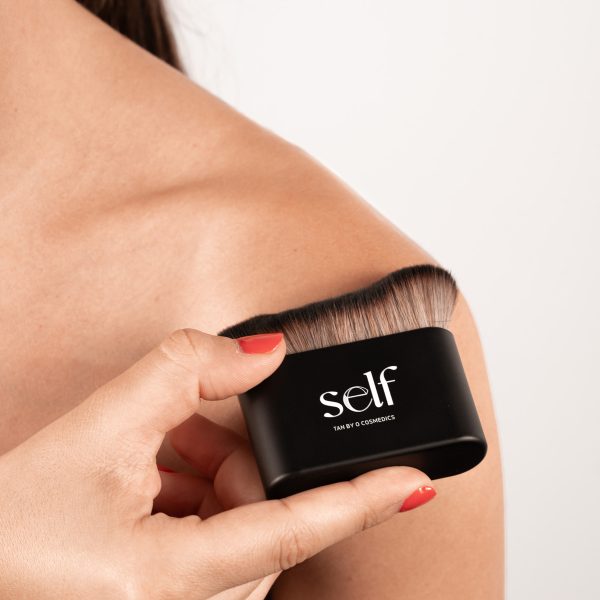 SELF Tan by O COSMEDICS Tanning Brush - Image 2
