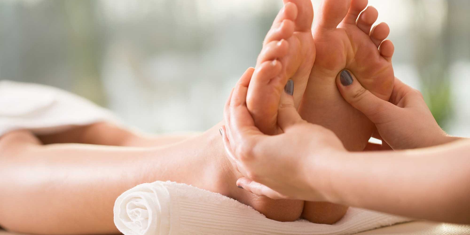 Feet Reflexology foot massage
